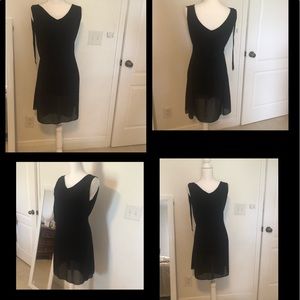 Black dress. Brand:poliéstere